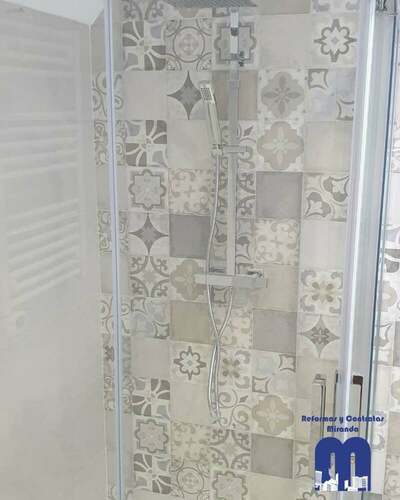 Reforma integral de baño en Gijón